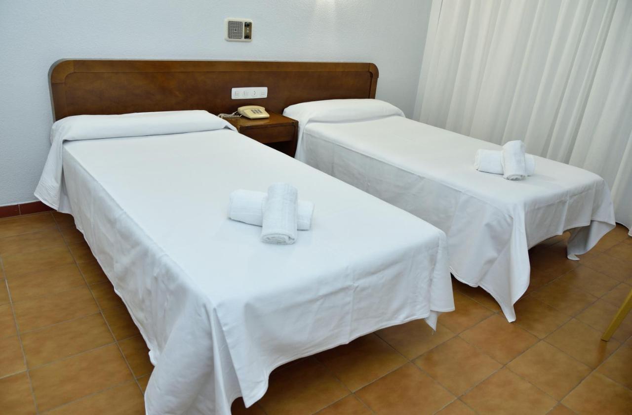 Hotel Sierra De Arcos Андора Екстериор снимка