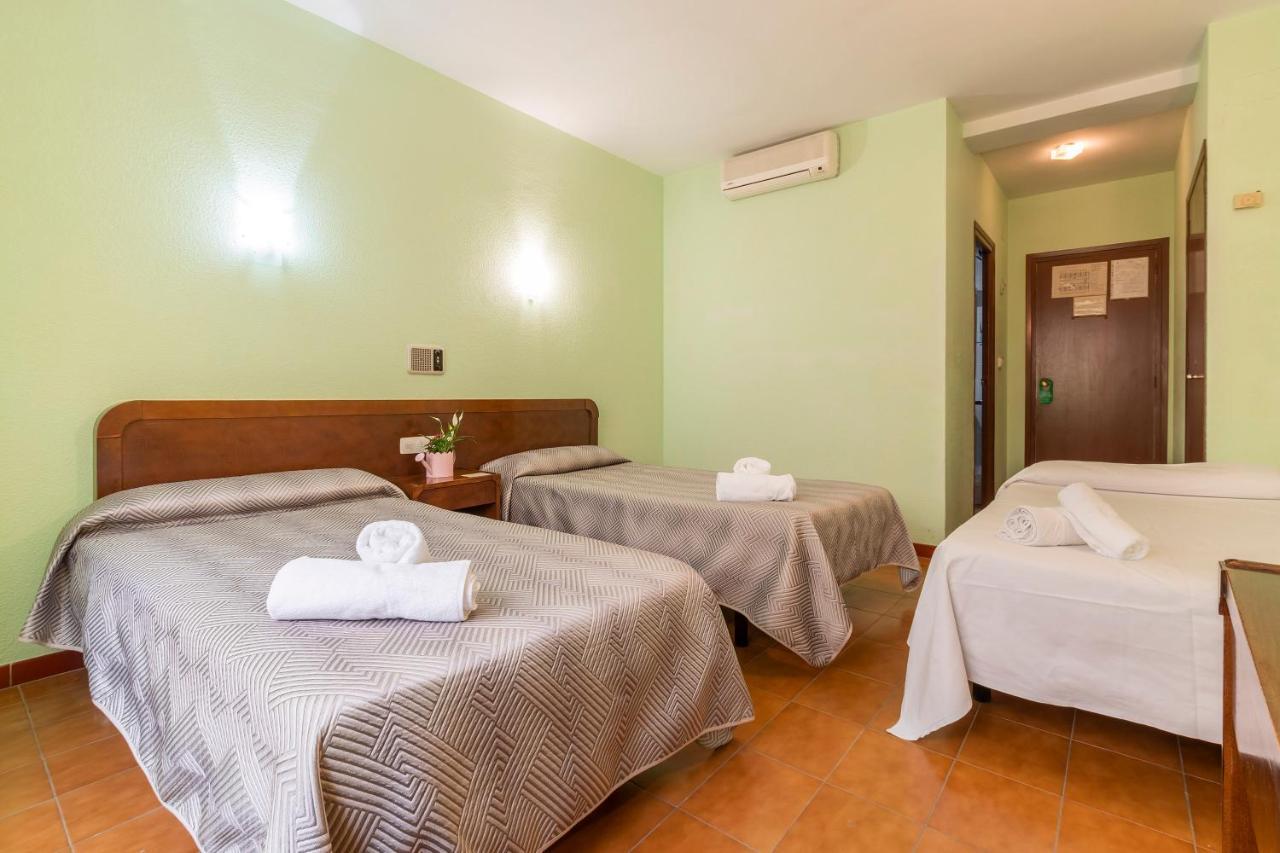 Hotel Sierra De Arcos Андора Екстериор снимка