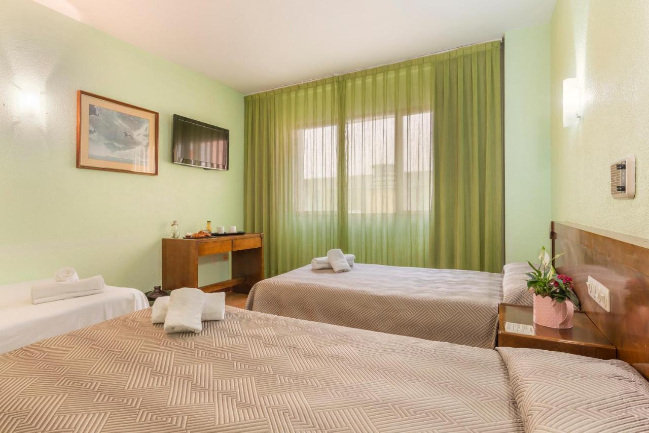 Hotel Sierra De Arcos Андора Екстериор снимка